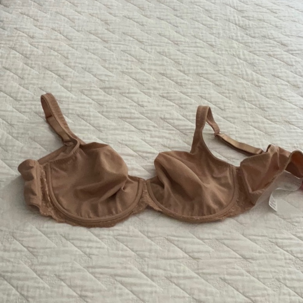 SPANX Tan Underwire Bra with Adjustable Straps